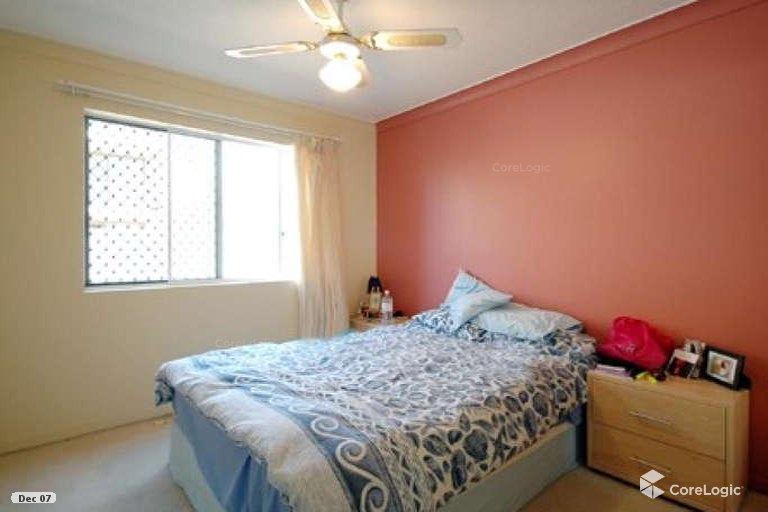 3/156 Surf Parade Broadbeach QLD 4218