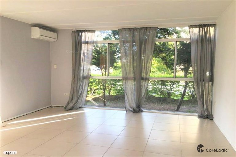 1/162 Surf Parade Broadbeach QLD 4218